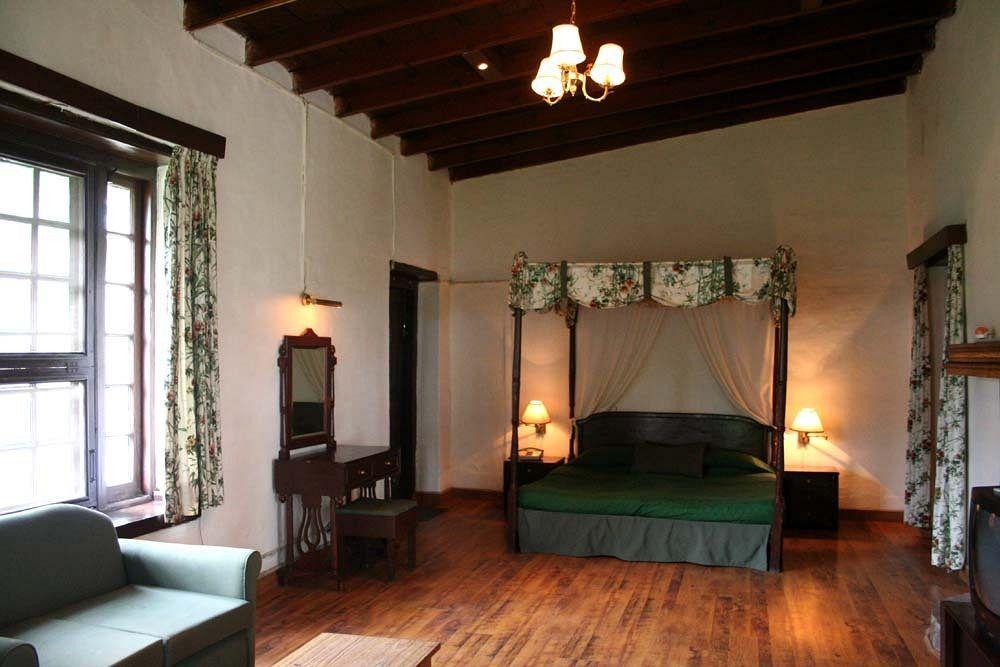 West View Hotel Ranikhet Eksteriør bilde