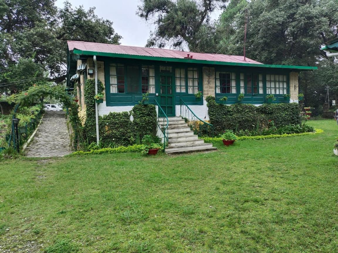 West View Hotel Ranikhet Eksteriør bilde