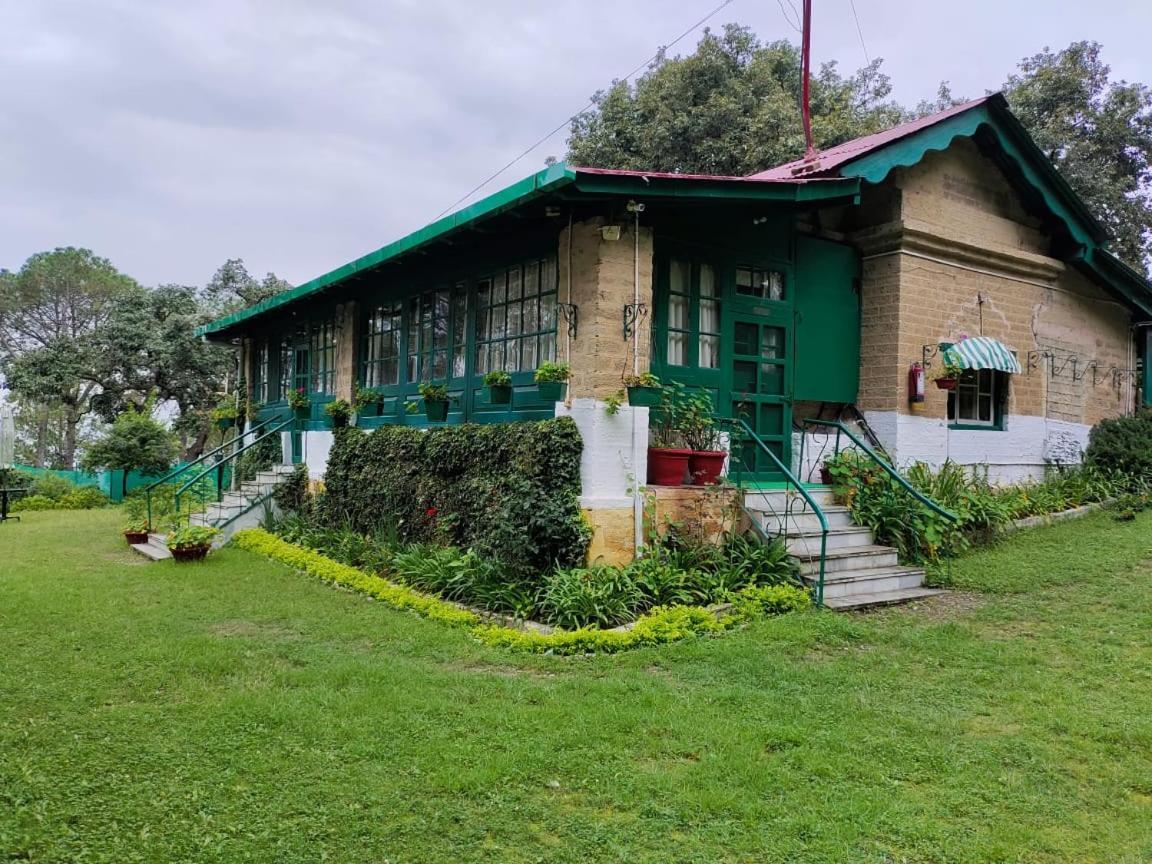 West View Hotel Ranikhet Eksteriør bilde